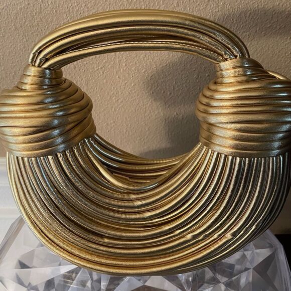 Gold Knotted Circular Womens Handbag Gorgeous Gold - Picture 6 of 13